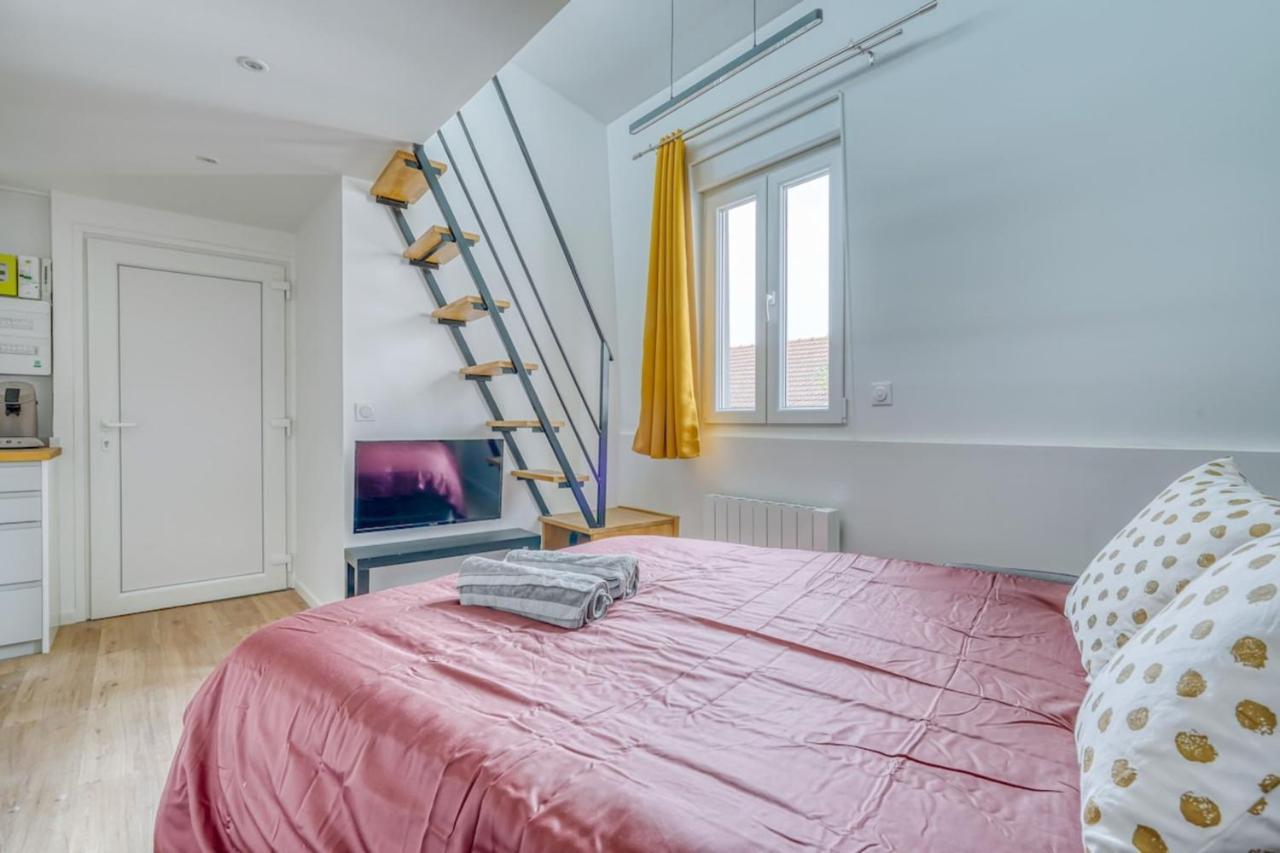 Ferienwohnung Studio Mezzanine 3-4 Pers Tout Equipe Wifi Montreuil  Exterior foto